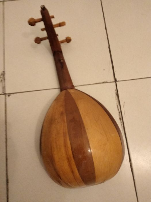 Guitarra Árabe/Oud Árabe/Alaúde Árabe