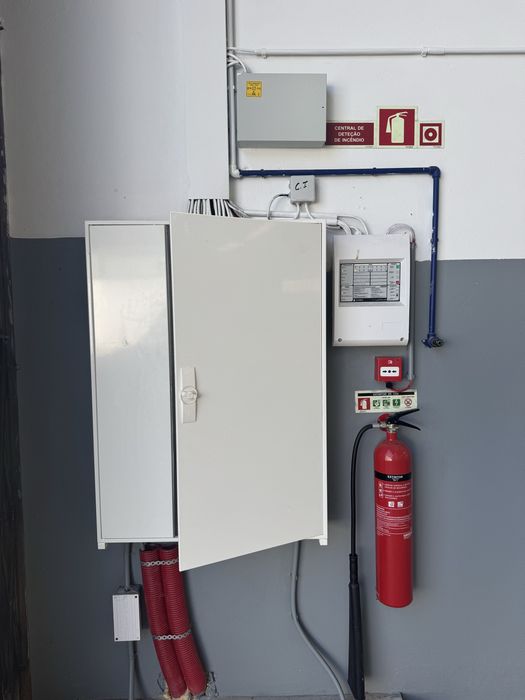 Armazém Arrendamento na Trofa