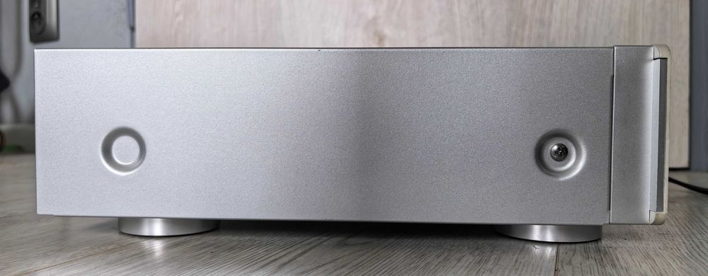 Tuner Marantz ST6001