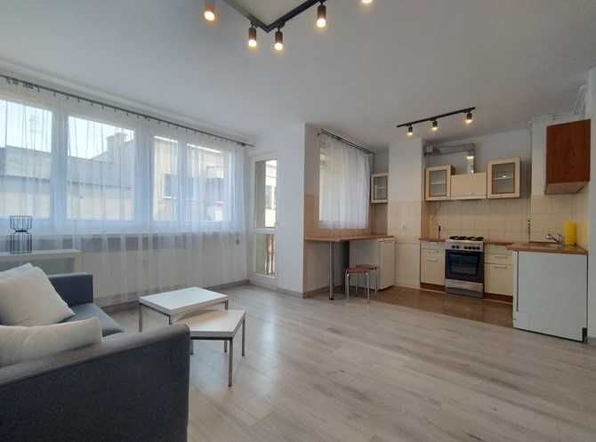 Do wynajęcia mieszkanie z balkonem  Reymonta 3, Centrum *Bez Prowizji*