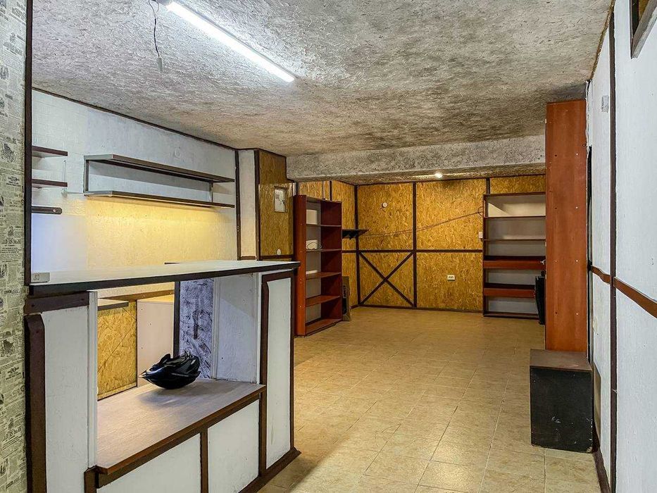 Оренда приміщення кафе на вул. Мазепи 11 (Балатон)