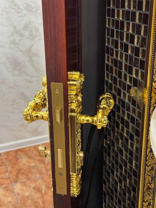 Продаж 3-кімнатної квартири по вул. Сумгаїтській, (район Епіцентру)