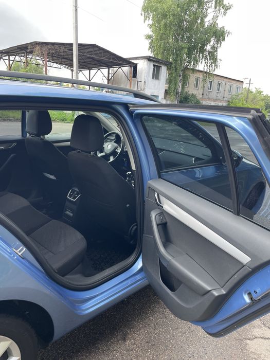 Skoda Octavia 2014 VIN TMBJG9NE1F0079308 фото оголошення 8 з 15