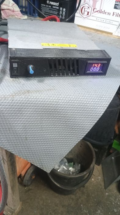 Автомобильный блок питания