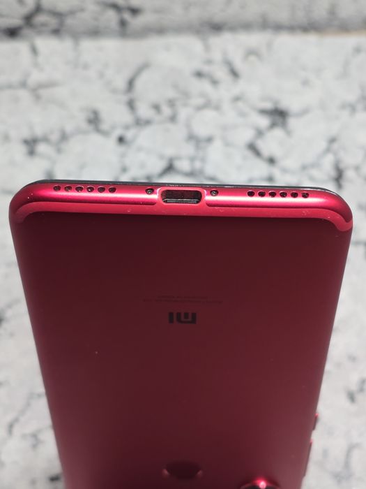 Телефон Xiaomi MI 6x 6/64 Гб