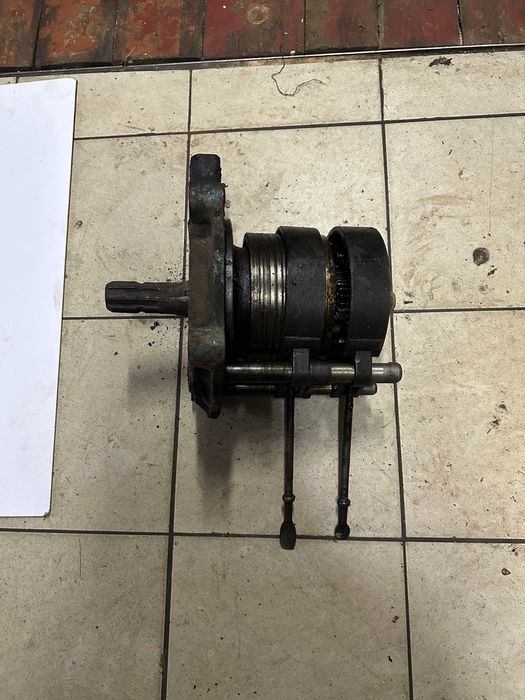 ВОМ Вал отбора мощности МТЗ