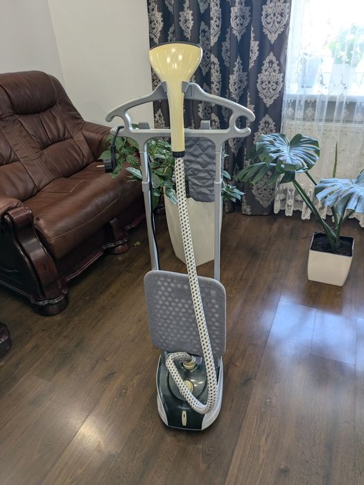 Відпарювач праска Scarlett