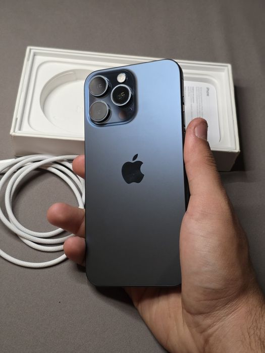 Iphone 15 Pro Max 256gb - Impecável, com caixa e cabo!