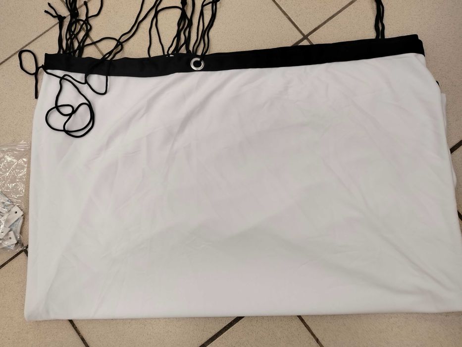 Mata projekcyjna 120 cali