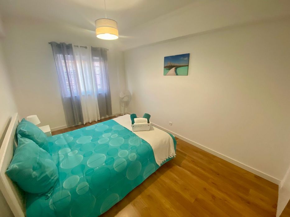 Alugo quarto a estudante em Peniche