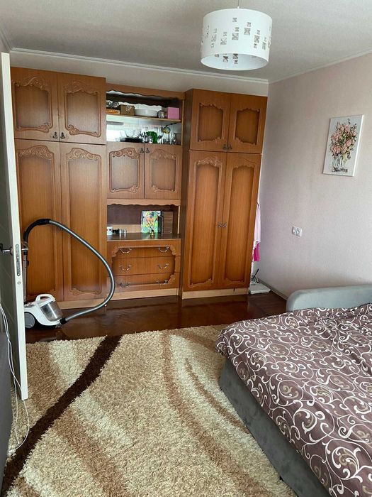БЕЗ  КОМІССІЇ!!! Продаж гарної гостінки вул.Космонавта Поповича (Волкова) Лесной масив