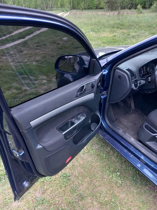 Продам авто skoda