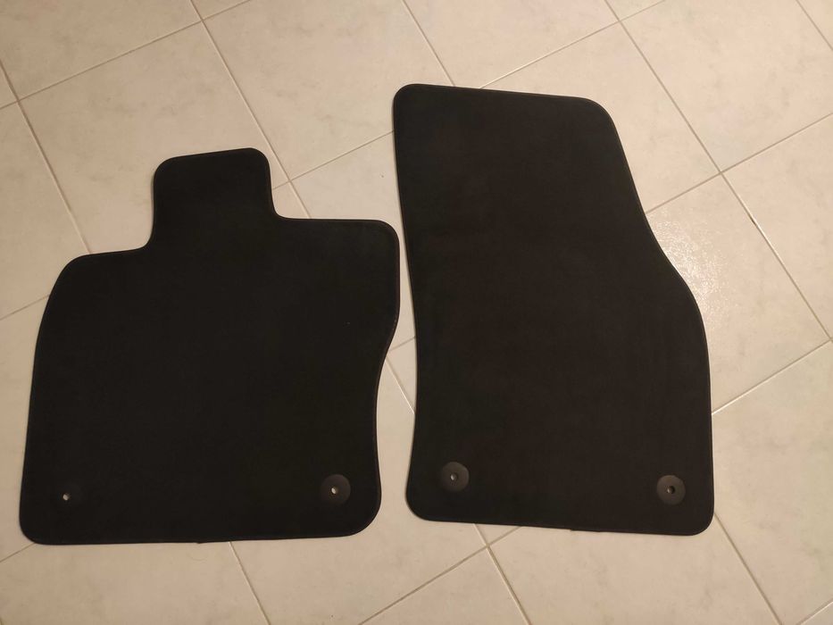 AUDI Q2 - Tapetes Condutor/Pendura