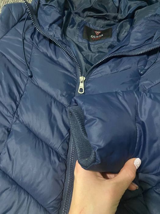 Курточка жіноча подовжена