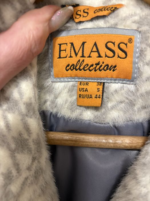 Продам пальто з альпаки від бенду ЕMMAS