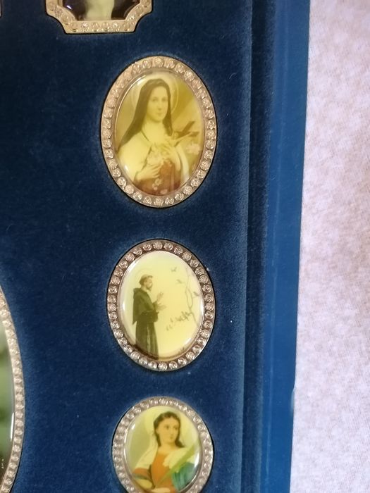 Coleção de medalhas banhadas a ouro