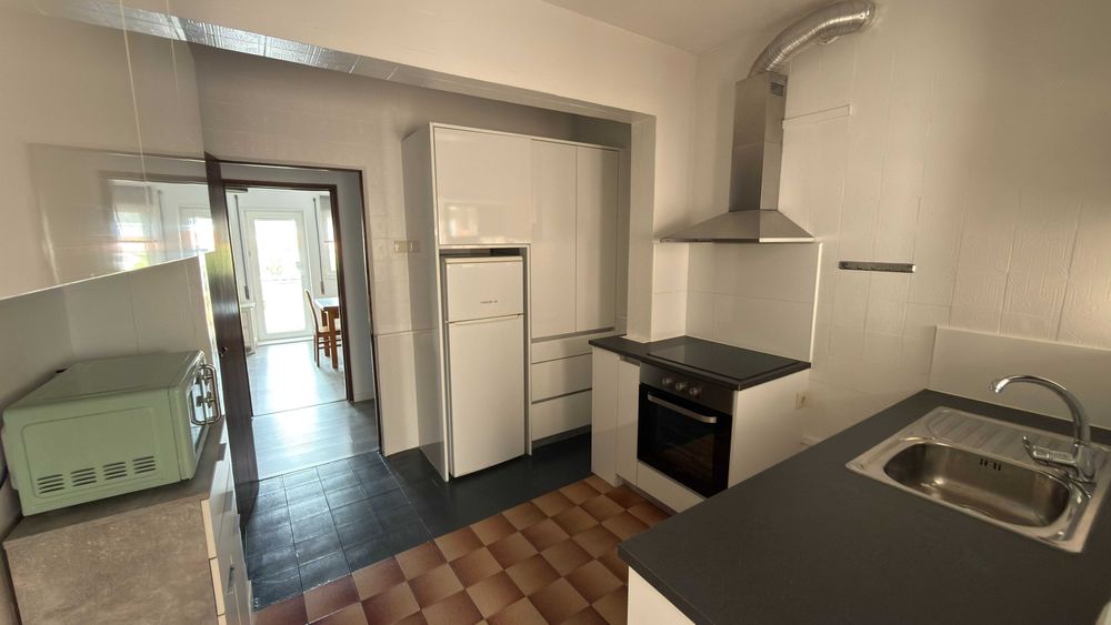 Quartos em T3 mobilado — Vila Real, a 10 min do centro