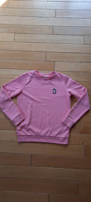 Sprzedam różową bluzę r.152