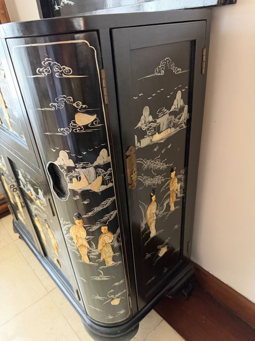 Mini bar Chinês com detalhes em Madre Pérola