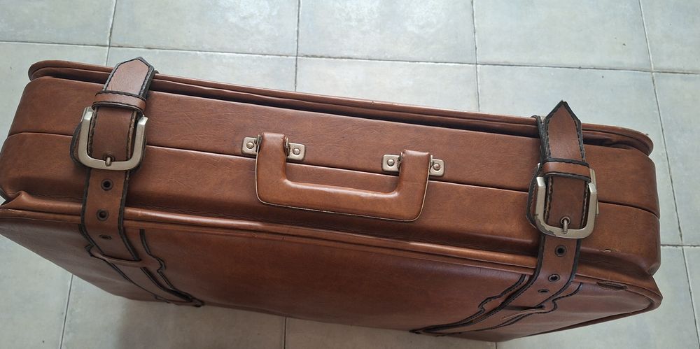 Mala viagem vintage castanho