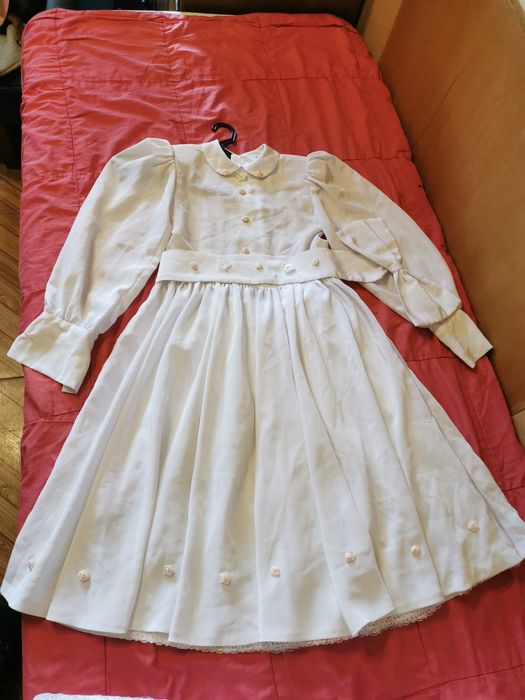 Vestidos de comunhão.