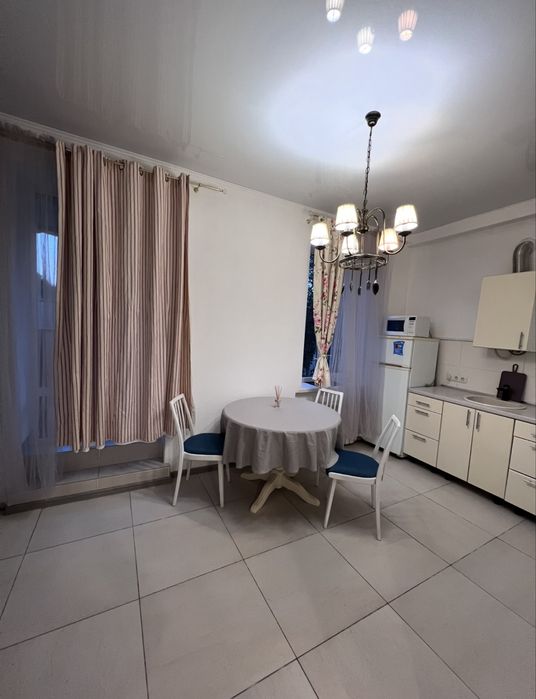 Сдаю в самом ценре. Соборная Мариупольская