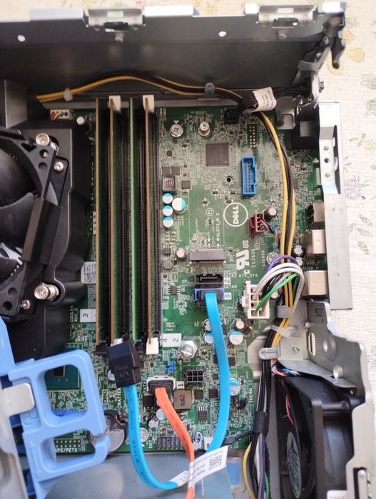 Недорого игровой  ПК Dell 5040 SFF i5-6500/16/256 SSD+500 HDD/GT1030 DDR5