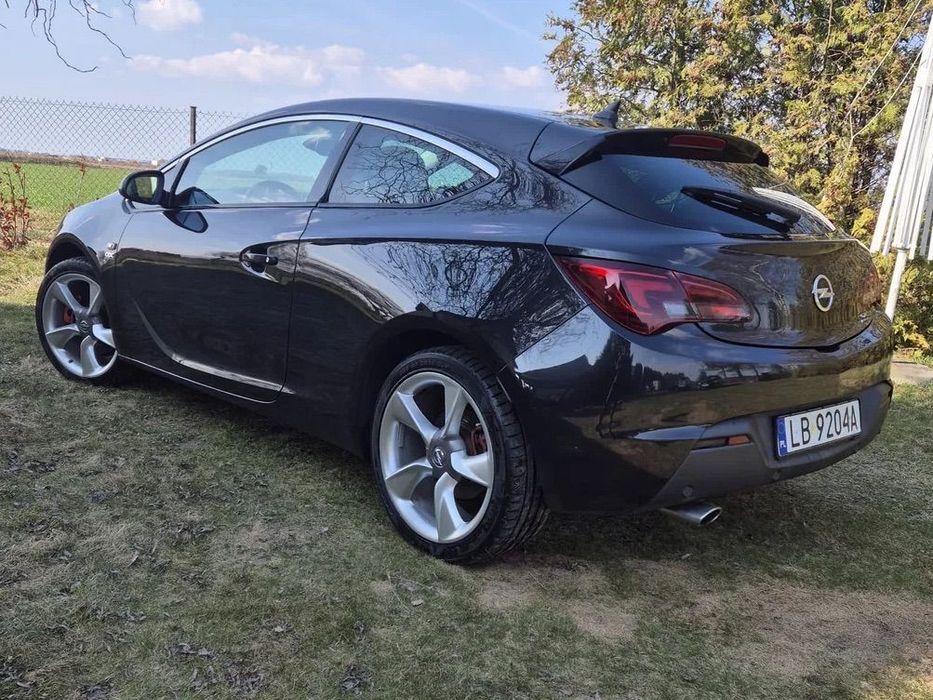 Opel Astra Opel Astra GTC 1.6 Turbo