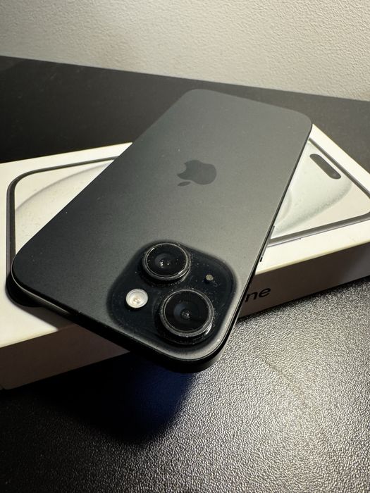 Apple iPhone 15 128 GB, Kolor Czarny