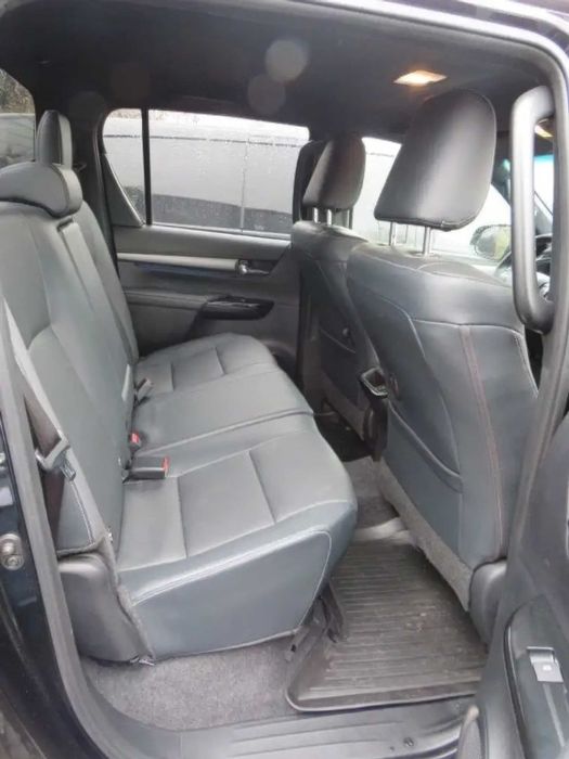 Toyota Hilux      2022