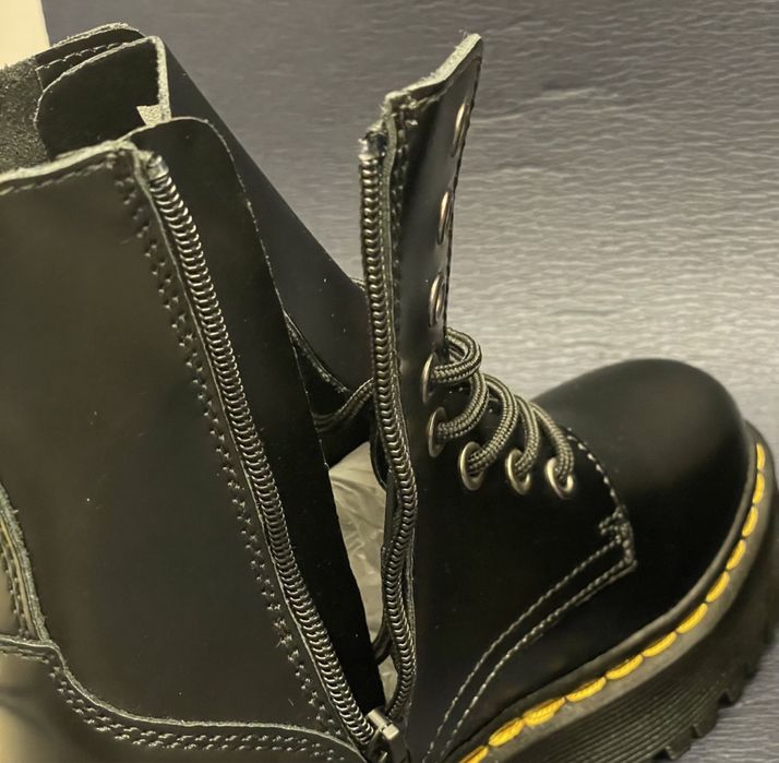 Glany platforma koturna workery gotyckie botki Dr Martin emo goth