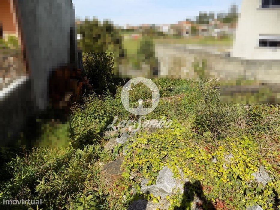 Terreno para construção c/ 403 m2 em Fornelo, Vila do Conde — Fornelo E Vairão, Porto