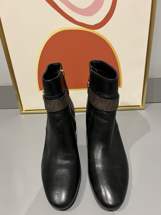 Botins Micharl Kors