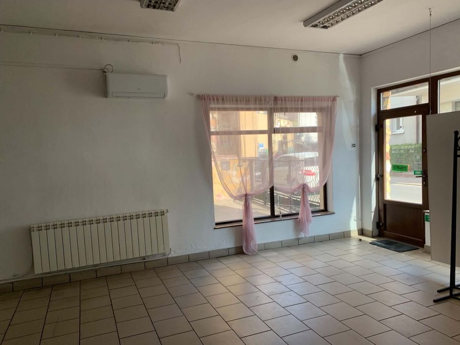 Lokal w centrum Słupcy