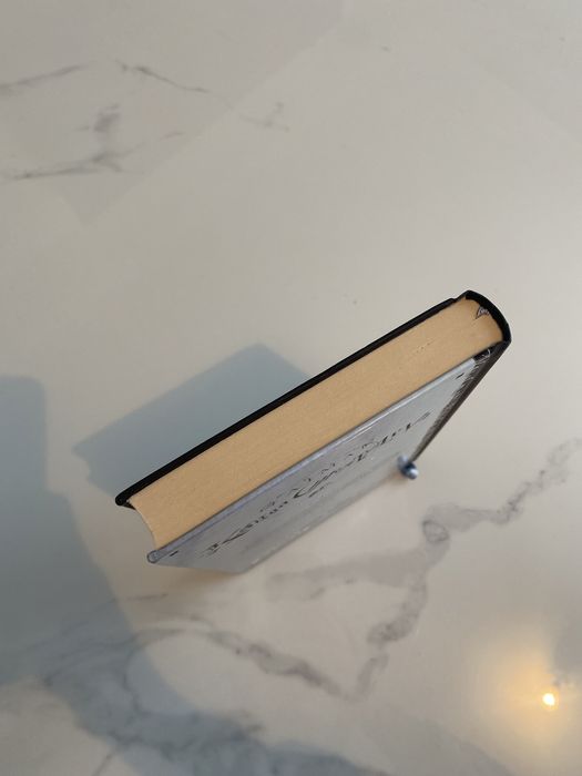 Ksiega cmentarna neil gaiman