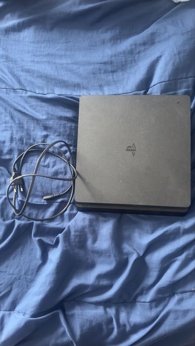 Ps4 slim 500gb boa condição