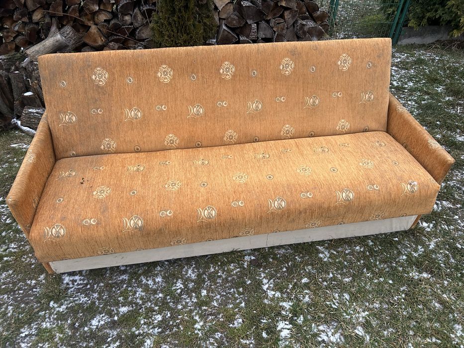 Sofa rozkladana do wyczyszczenia