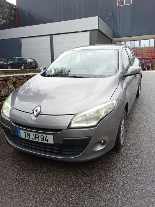 Renault Megane comercial ano 2010