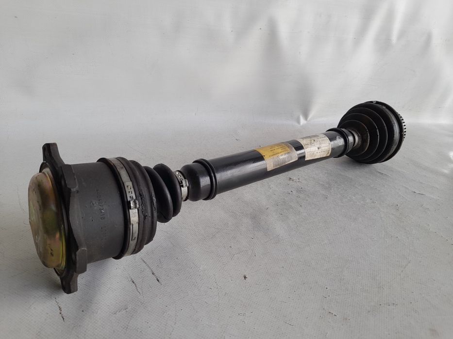 Transmissão frente esquerda AUDI A6 (4B2, C5)