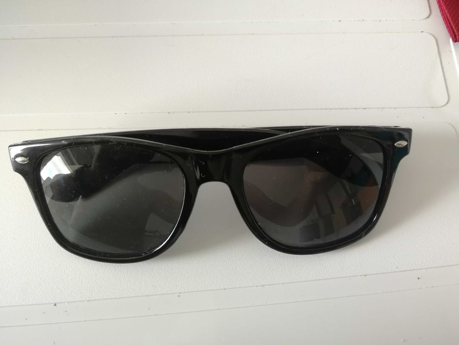 Óculos de sol preto