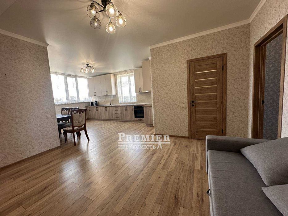 2-комнатная квартира 92 м² с новым ремонтом на Вильямса / Королёва - View 3