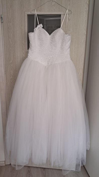 Suknie ślubną 44 rozmiar