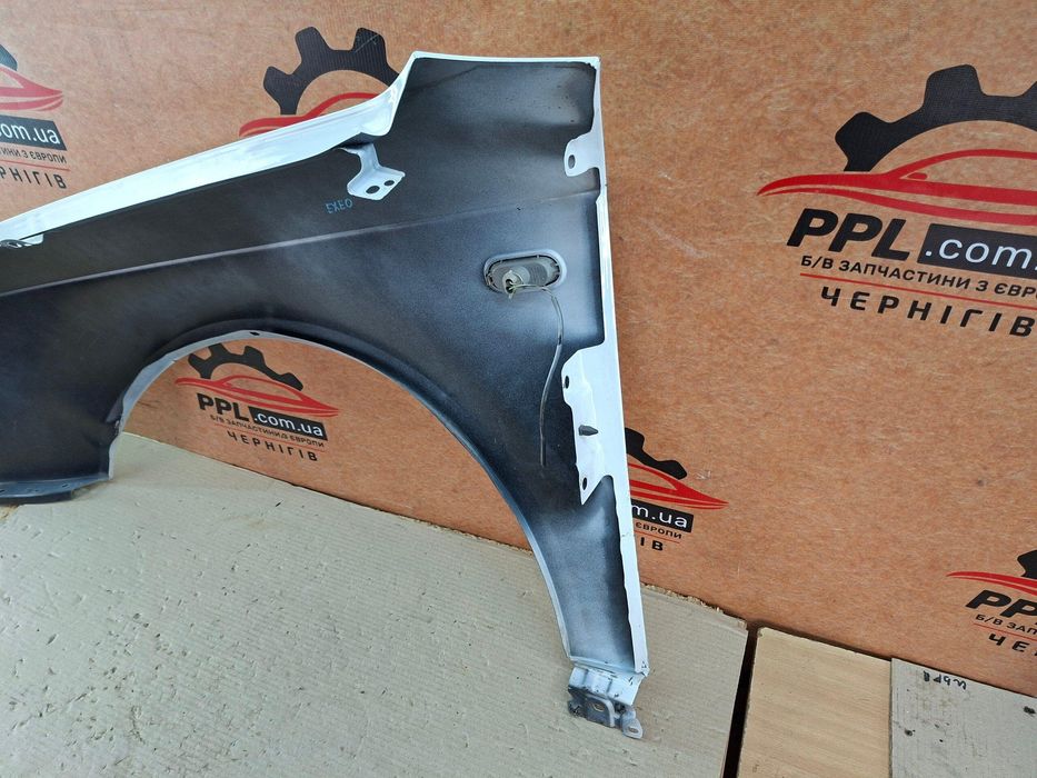 Seat Exeo 2008-2013 Крыло переднее правое поворотник 6L0949117A