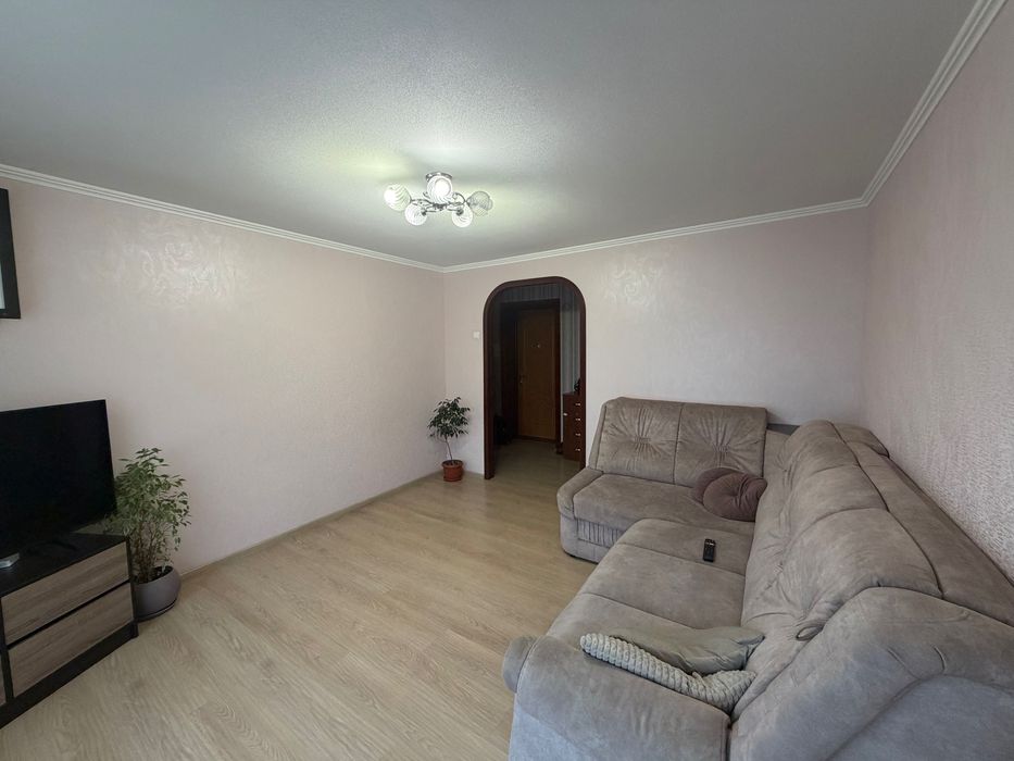 Продам 2к квартиру ул. Терещенковская 4 (ж/м Левобережный 1)