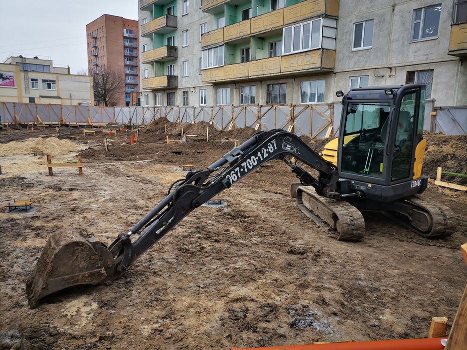 Послуги міні-екскаватора