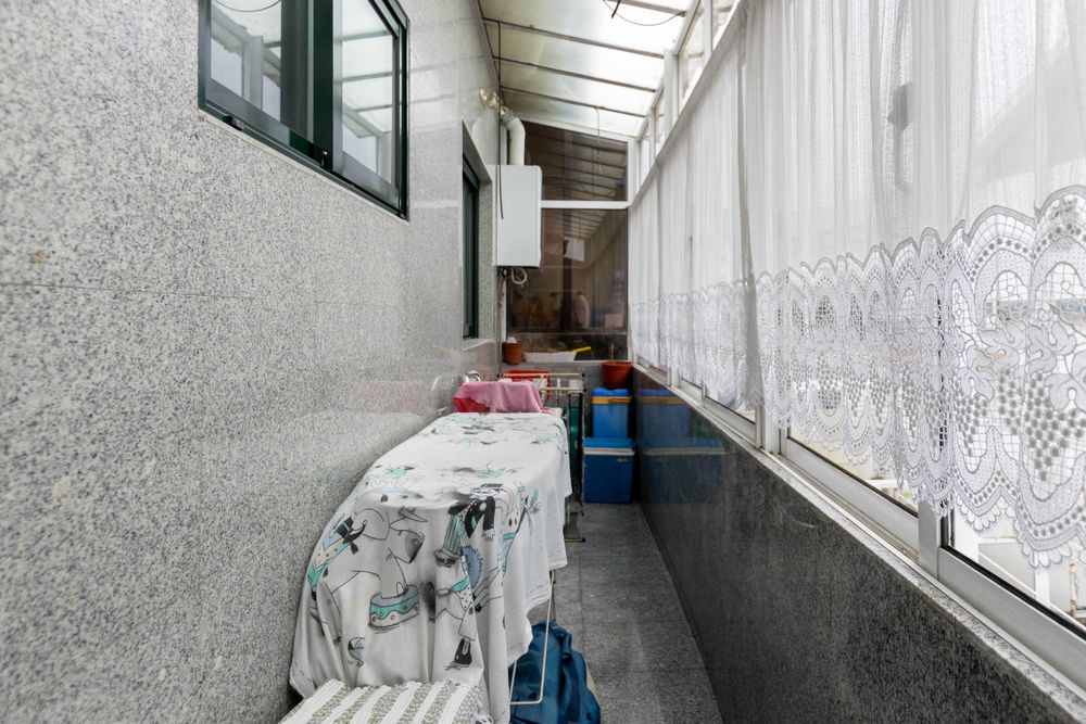 Andar de Moradia T5 em Oliveira do Douro