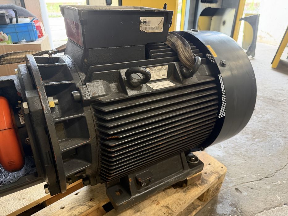 Silnik kaeser csd85 45kw sigma 28