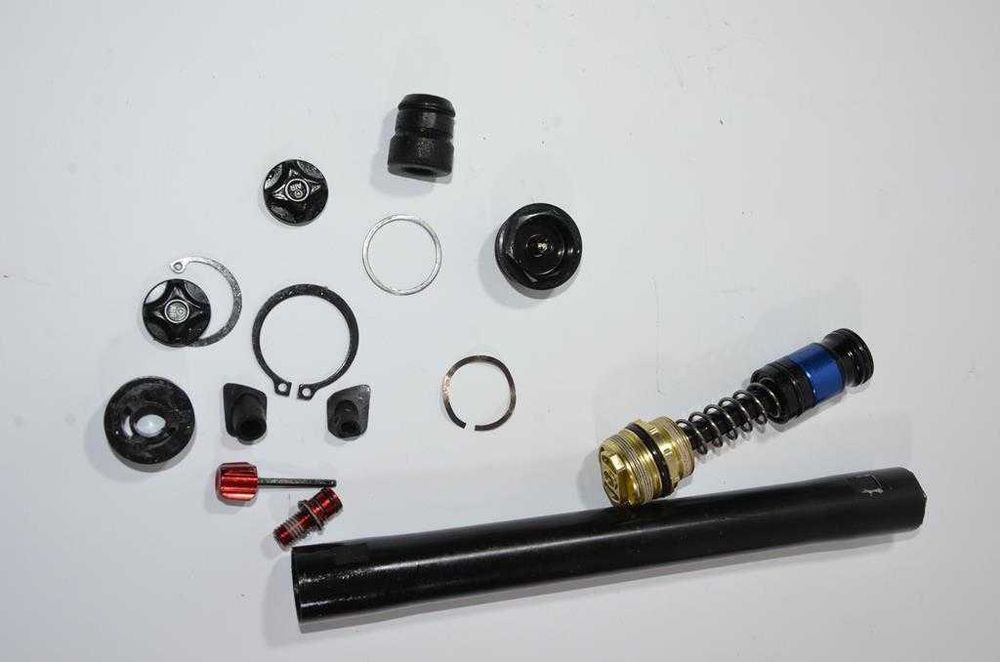 Amortyzator Rock shox RS 1 27,5" na części do serwisu