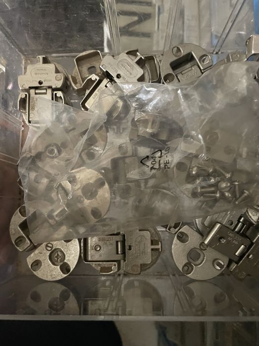 Caixas SUC, metalicas,  gavetas acrilico