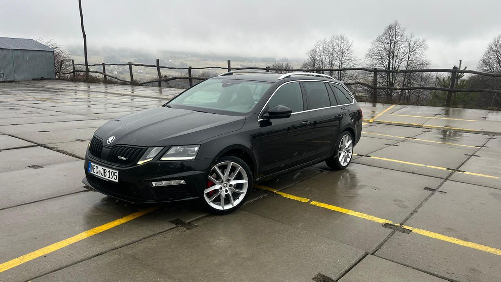 Skoda Octavia Vrs 2.0 184koni DSG opłacona Panorama Kamera ACC
